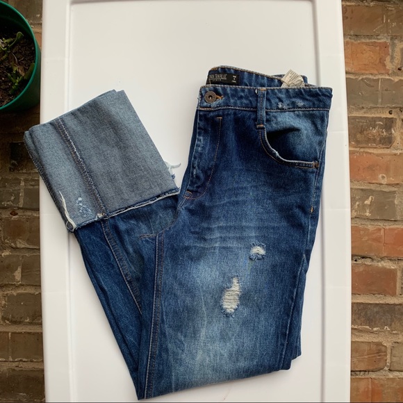 Cuffed & Distressed Zara Jeans 👖 - Picture 4 of 6